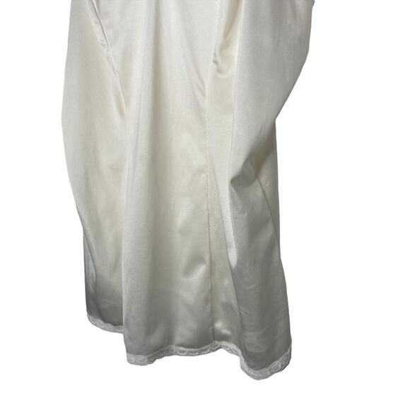 Vintage Vanity Fair Satin Slip Cami Lingerie With Lace Trim in Ivory - Picture 4 of 10